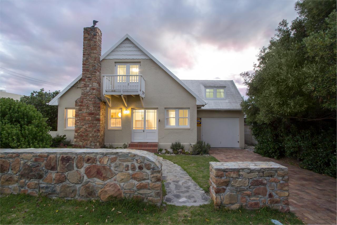 Stone Chimney Cottage Херманус Екстериор снимка