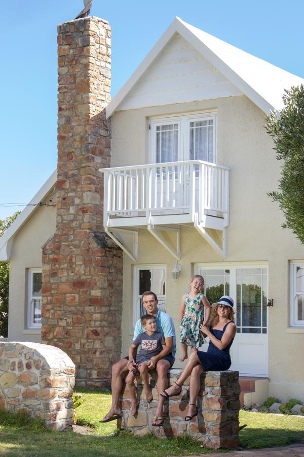 Stone Chimney Cottage Херманус Екстериор снимка